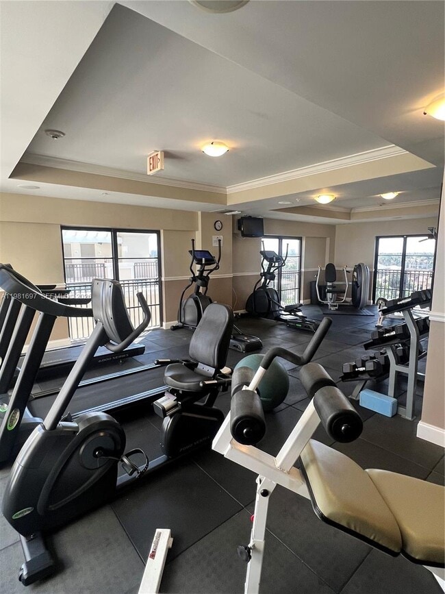 Building Photo - 2401 N Ocean Blvd