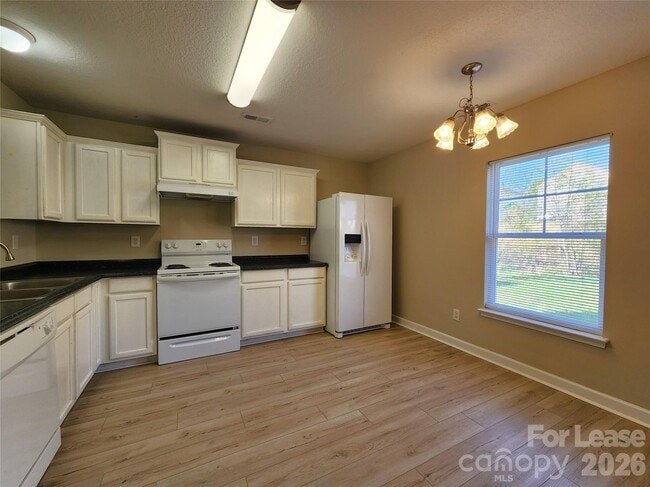 Building Photo - 1445 Matthew Allen Cir