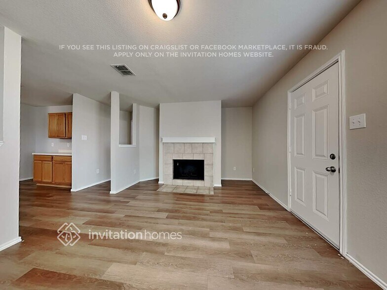 Building Photo - 1313 Cyprus Dr