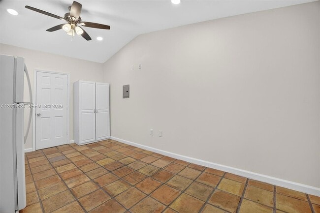 Building Photo - 7941 SW 37th Terrace