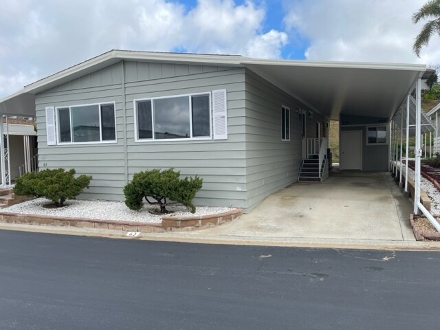 Building Photo - 1195 La Moree Rd