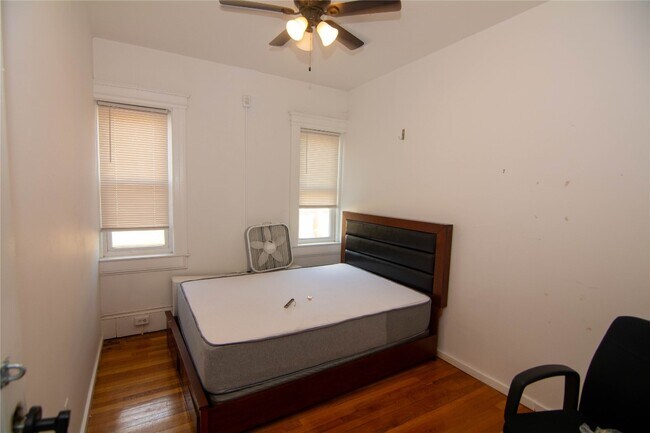 Building Photo - 30 Fayette St