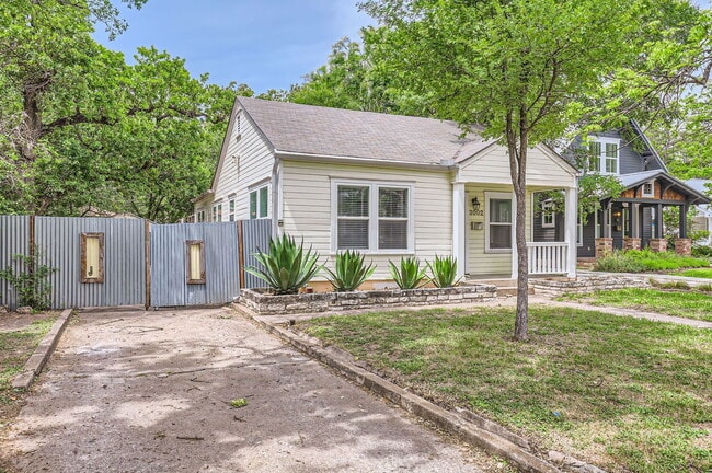 Building Photo - 3002 Lafayette Ave