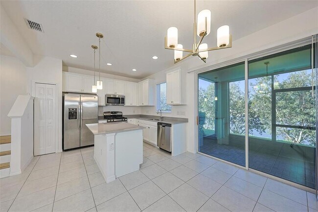 Building Photo - 6222 Camino Dr