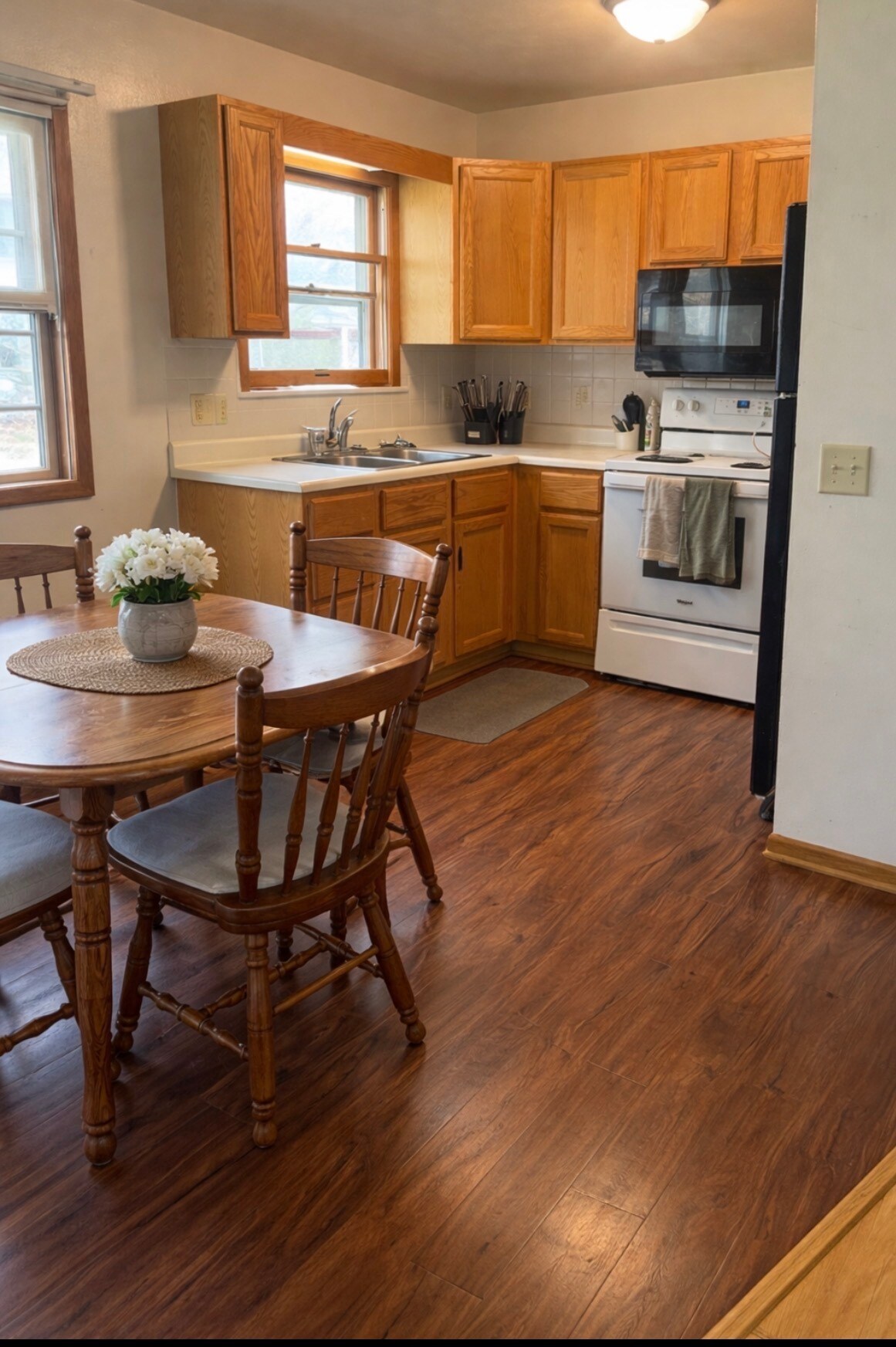 Building Photo - 6398 Nesbitt Rd