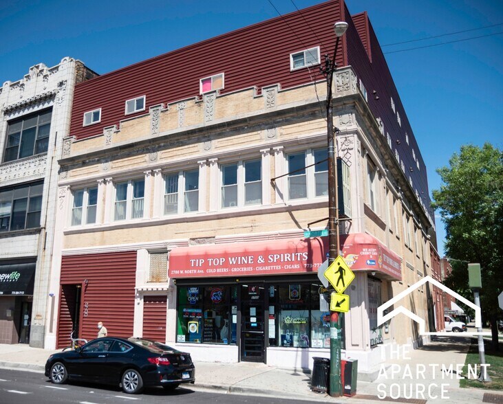 Building Photo - 2700 W North Ave
