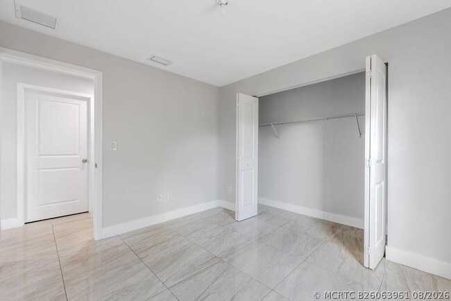 Building Photo - 1506 S J St