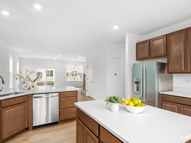 Building Photo - 14954 Dyer Ln