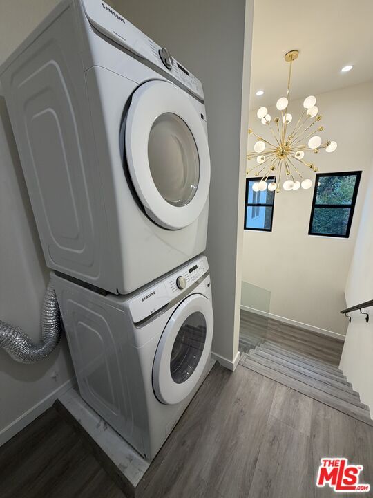 Building Photo - 6245 McLaren Ave