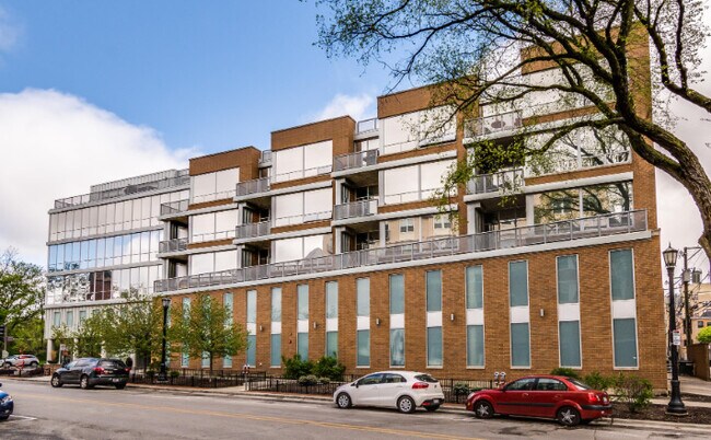 Primary Photo - 525 Kedzie St