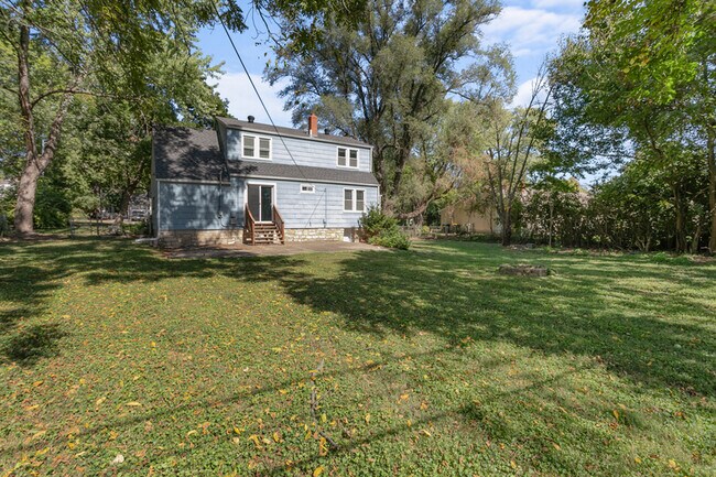 Building Photo - 6527 W 80th St