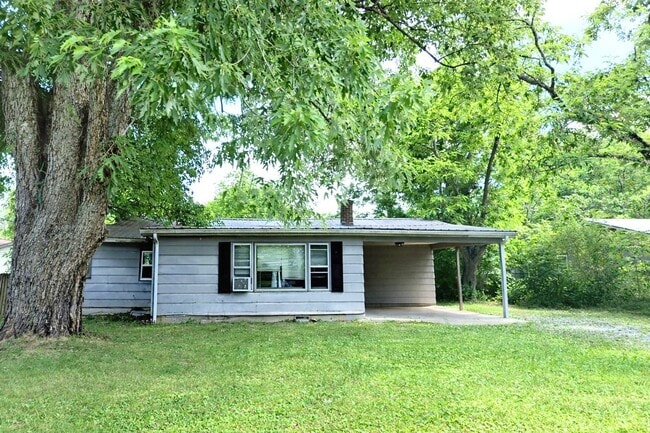 Building Photo - 1267 Phillips Dr