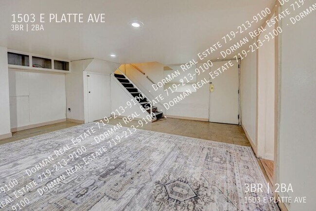 Building Photo - 1503 E Platte Ave