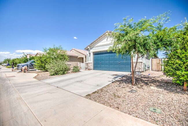 Building Photo - Lovely Single Family 4 bedroom for rent!