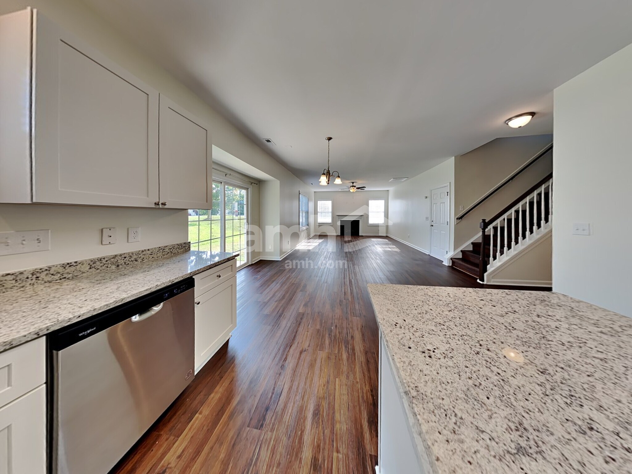 Building Photo - 6821 Missionary Ridge Dr