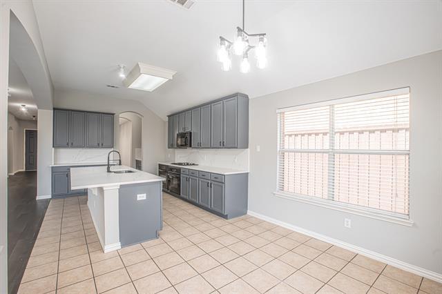 Building Photo - 9858 Bradford Grove Dr