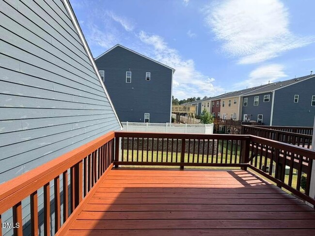 Building Photo - 112 Brier Summit Pl