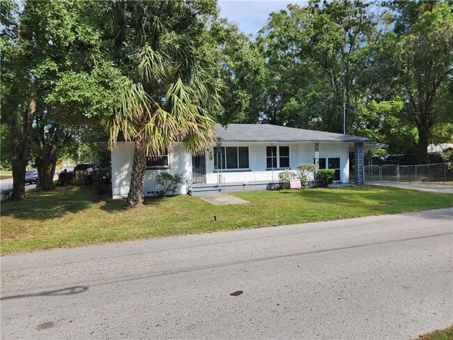 Primary Photo - 4123 Wilson St