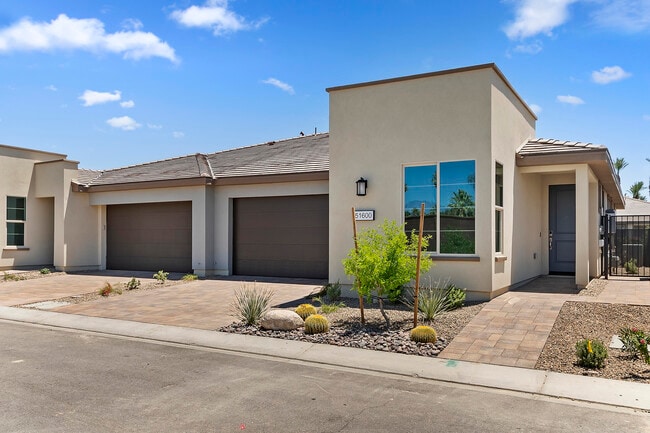 Building Photo - 51600 Sidewinder Dr