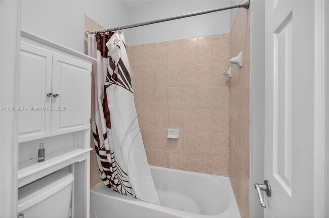 Building Photo - 379 NE 25th Terrace