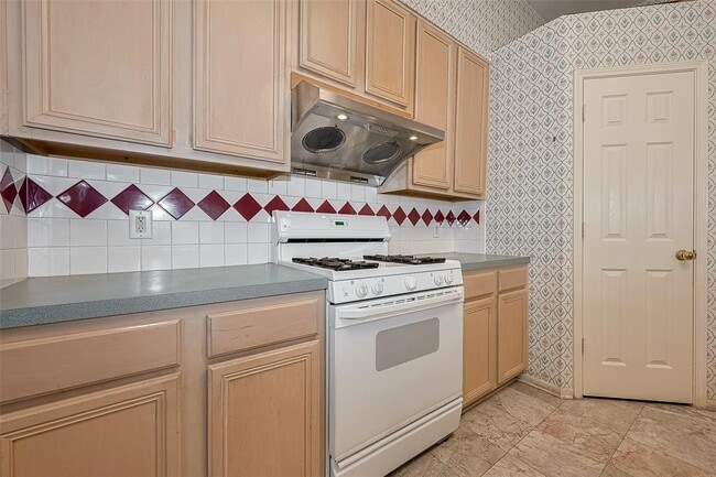 Building Photo - 12214 Elk Meadow Dr