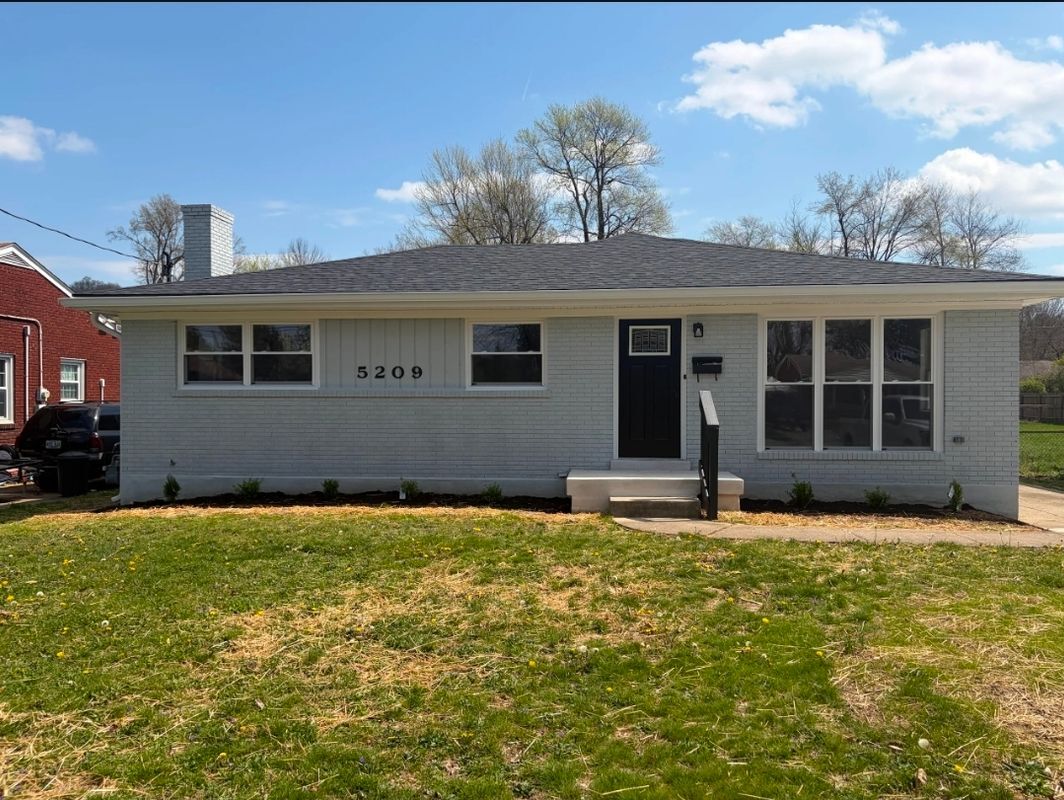 Building Photo - 5209 Eugene Way