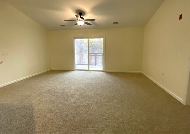 Living room - 350 Hidden Ridge Ct