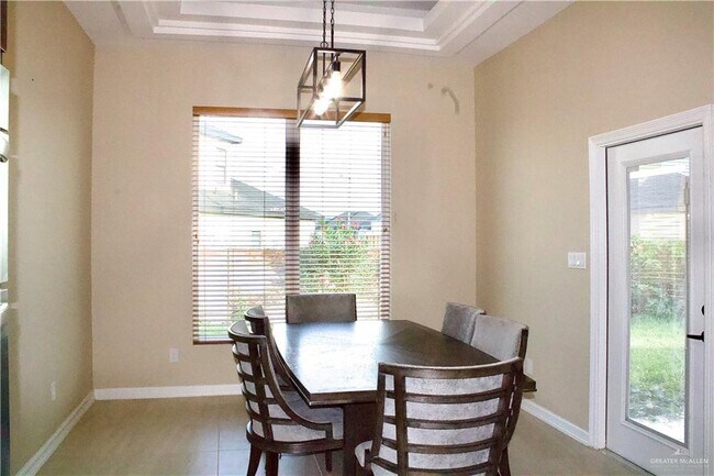 Building Photo - 3516 S Climax Dr