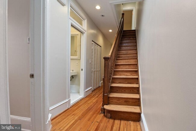 Building Photo - 1120 East Capitol St NE