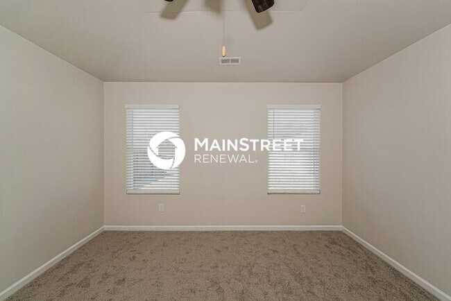 Building Photo - 3 Bedroom Pet-Friendly Home in MONTEVALLO, AL with Main Street Renewal