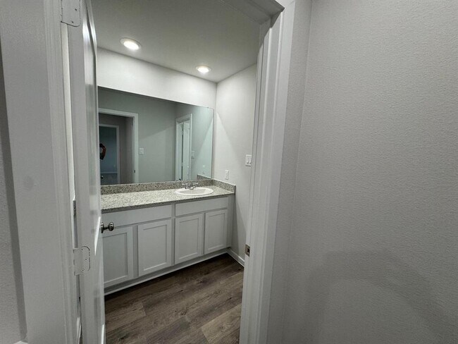 Building Photo - 7858 Alset Dr