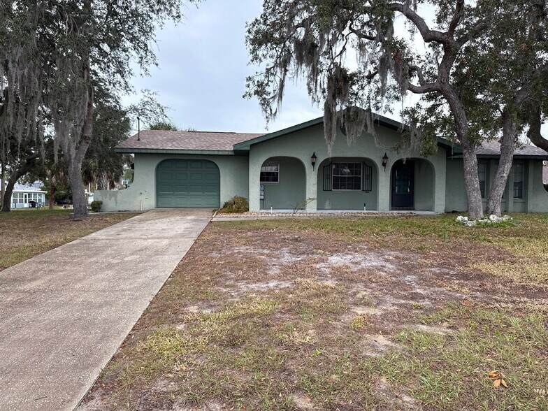 Building Photo - 11675 W Dixie Shores Dr