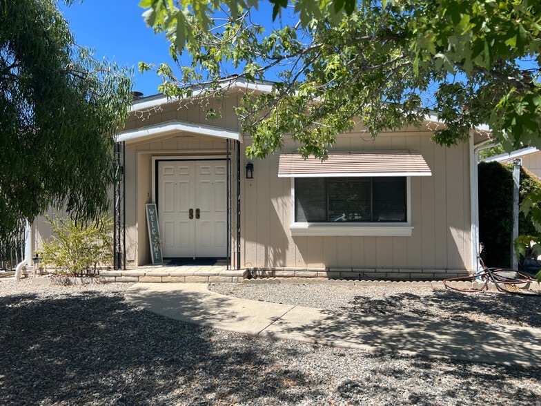 Primary Photo - 44544 Springwood Cir