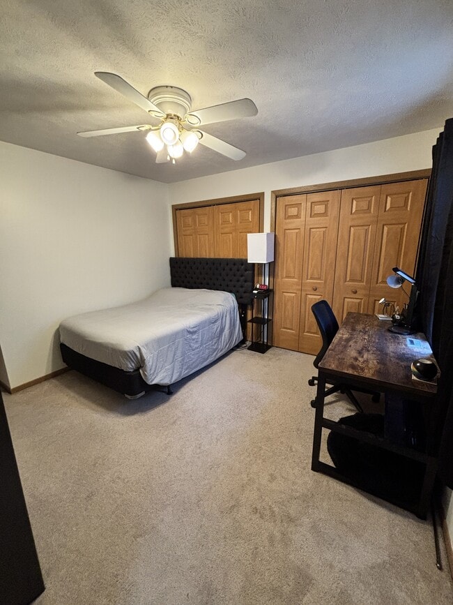 Building Photo - 864 Tremont St