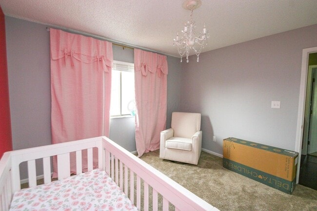 Building Photo - 1310 Abbeyhill Dr