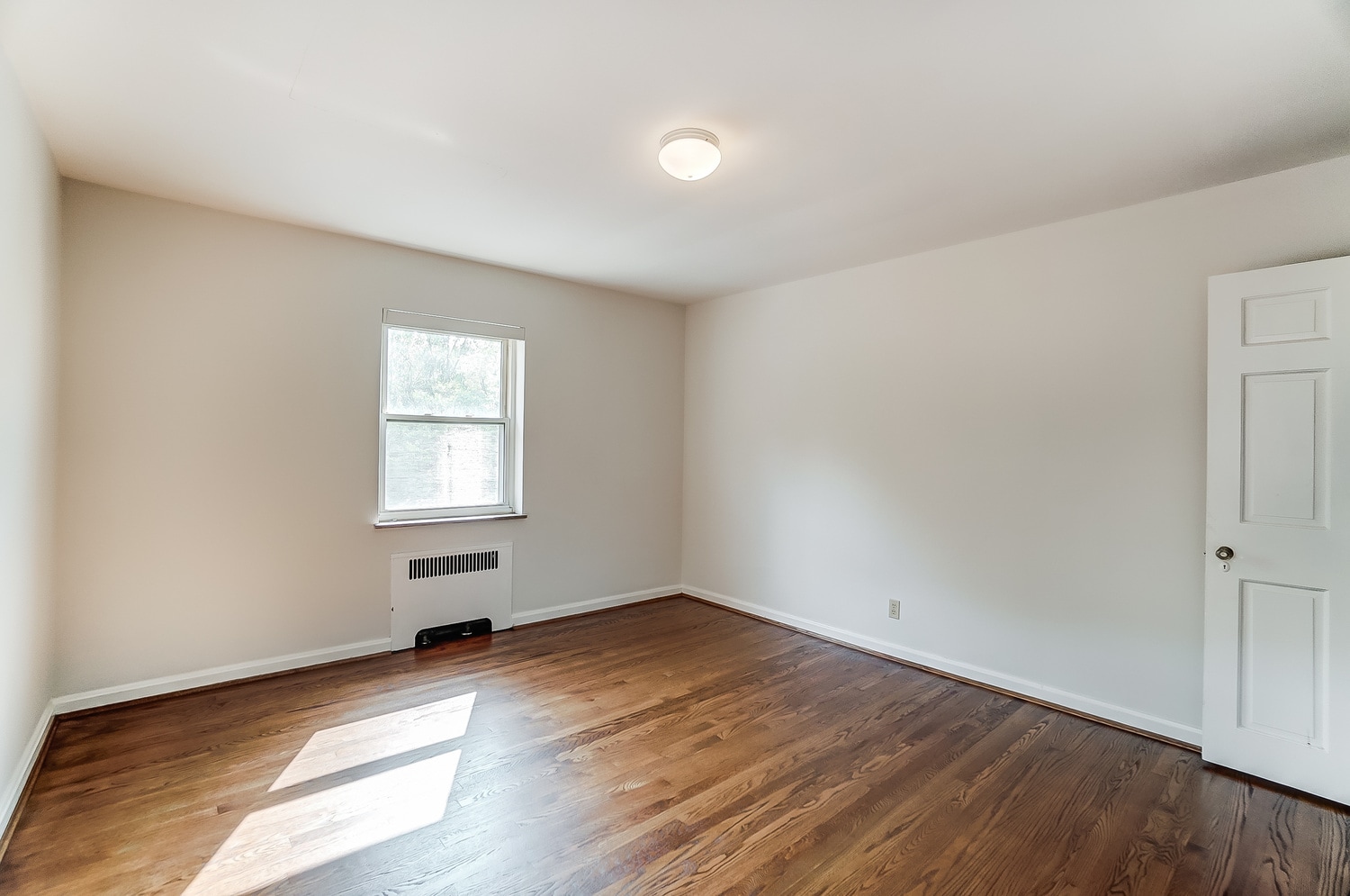 Bedroom - 1711 Portman Ave