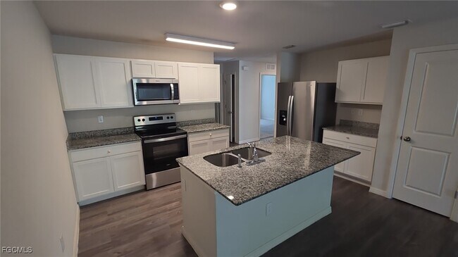 Building Photo - 9129 Aegean Cir