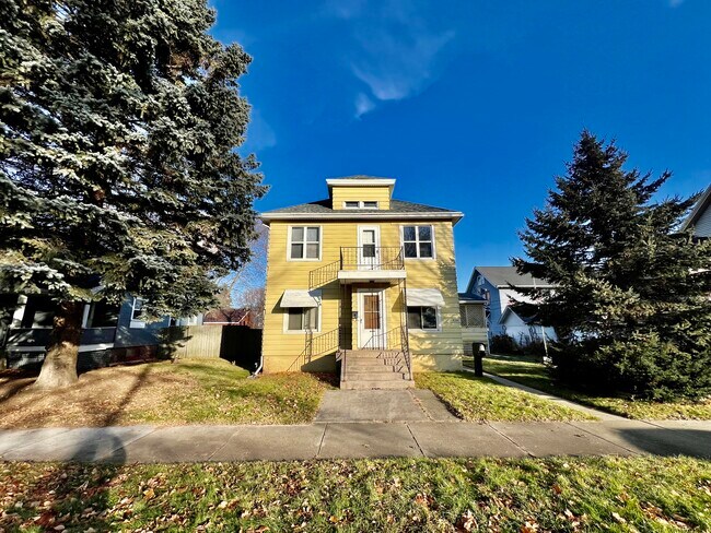 Primary Photo - 912 Alabama Ave