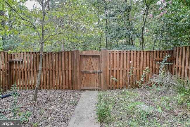 Building Photo - 2254 Journet Dr