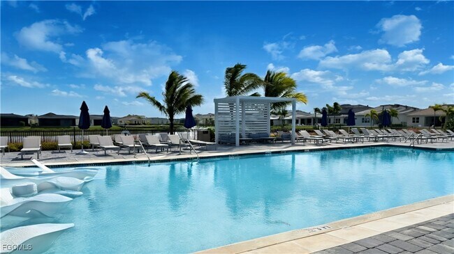 Building Photo - 9077 Wisteria Wy