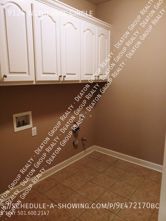 Building Photo - 9124 Wetherbee Cir