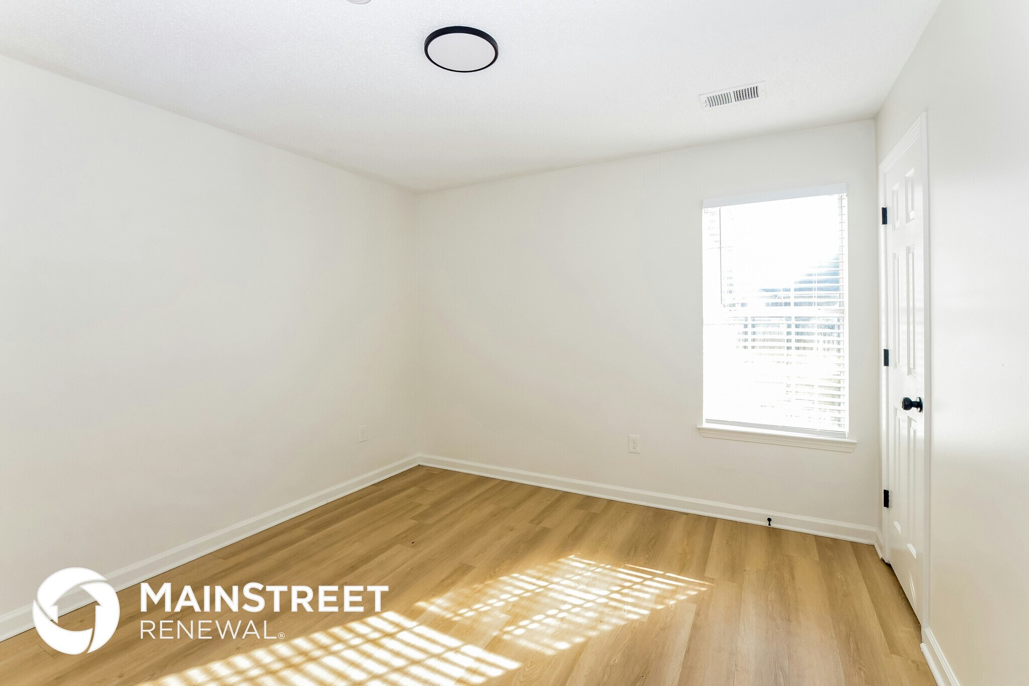 Building Photo - 7881 Collins Wood Cove