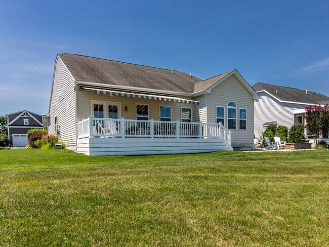 Building Photo - 31832 Carmine Dr