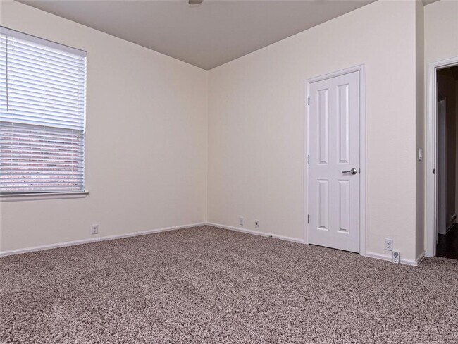 Building Photo - 133 Rain Lily Cir