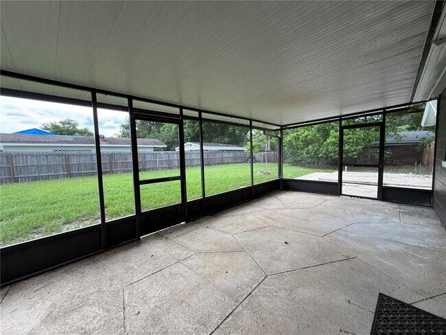 Building Photo - 710 Winthrop Pl