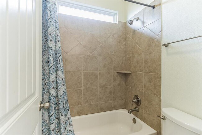 Building Photo - 5900 Lipan Apache Bend