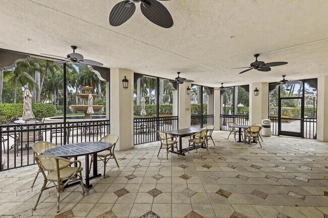 Building Photo - 2900 NW 125th Ave
