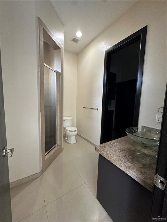 Building Photo - 12 Sonora Ave