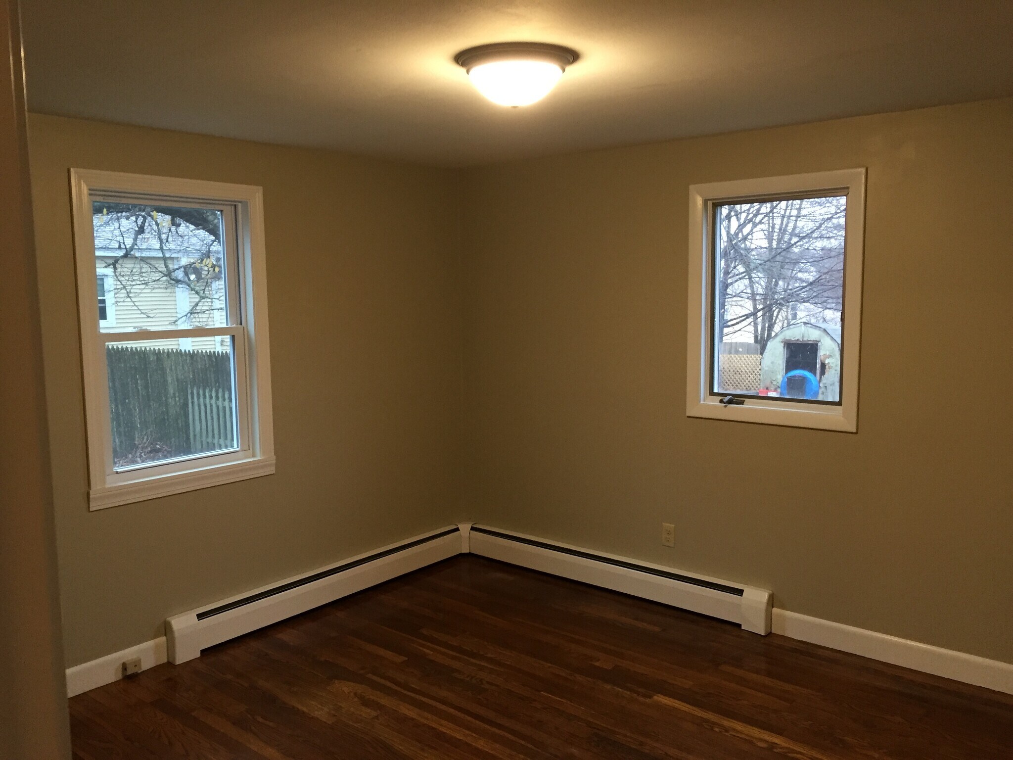 Building Photo - 115 Henry Law Ave