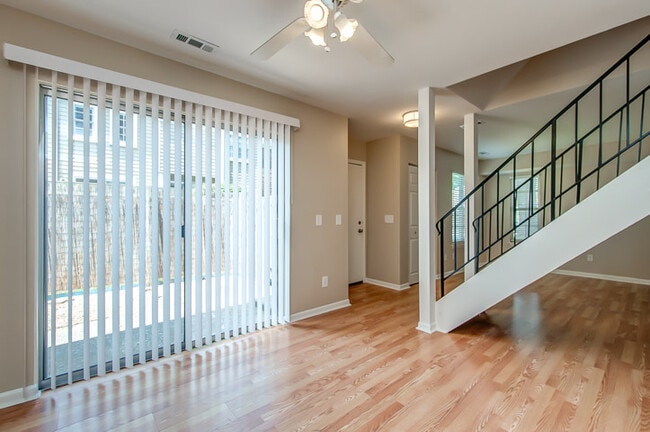 Dining - 406 Granville Rd